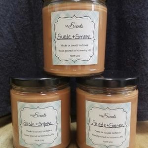 SUEDE & SMOKE SOY CANDLE